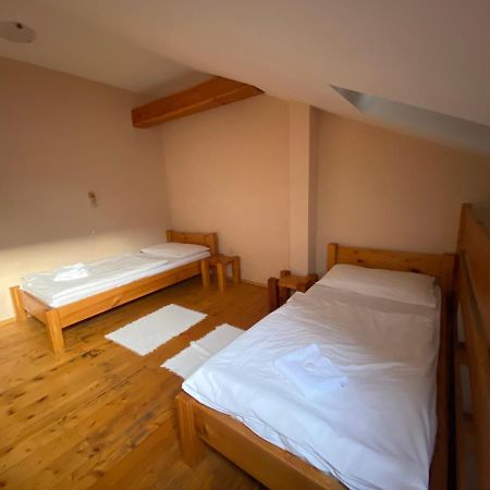 Hostel Caferazy Попрад Екстер'єр фото